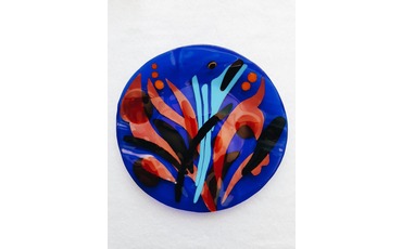 Декоративная тарелка из цветного стекла с медными вставками СИНЯЯ