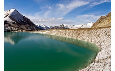 Зеленое ледниковое озеро, Карасайский ледник, Киргизия