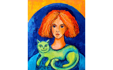 Девушка и ее зеленый кот 